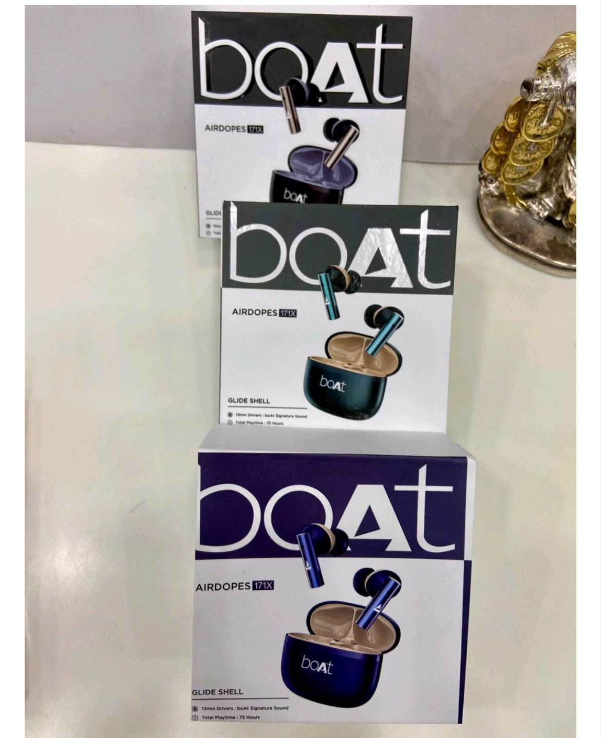 Boat Rockerz 171X Hard BOX Shiny Superb Extra Bass sound Quality Mix Colour 1BY1 LAmination